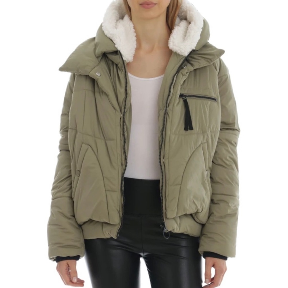 AVEC LES FILLES Quilted Oversized Puffer Coat with Faux Fur Lined Hood S NWT